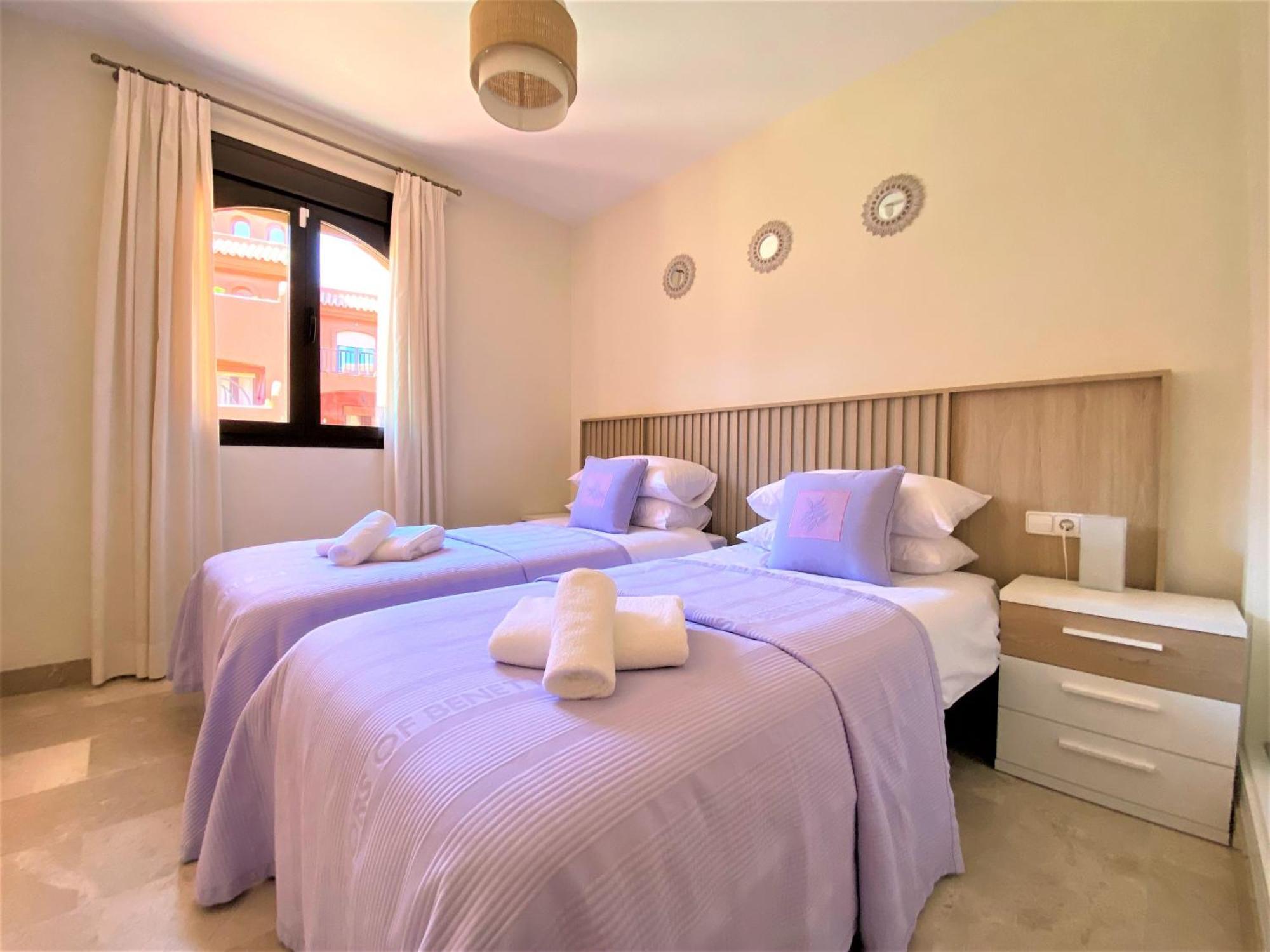 Sea View Penthouse Apartment With Hot Tub - Casa Bella Vista, Buenas Noches , Estepona Kültér fotó